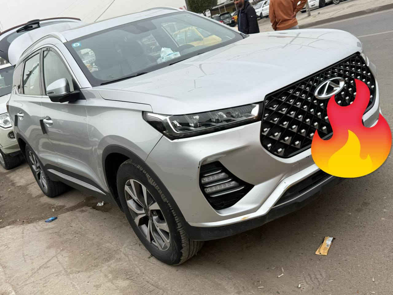 السلام عليكم  
سياره  تيكو 7 ابرو        فول مواصفات 
مديل             2023
بعدهي بضمان      3 سنوات 
بصمه            تشغيل عن بعد 
محرك 2000         تيربو 
كشن السايق       كهرباء
فتحه بنو رامه      اشاير بالمري 
نضام ترحيب       شاحن لاسلكي 
نضامين قياده      ايكو واسبورت 
بيها باب السايق امبدل وبارد بالجاملغ 
للأستفسار تواصل على الرقام غير متواجد على الفيس 
***********
***********
