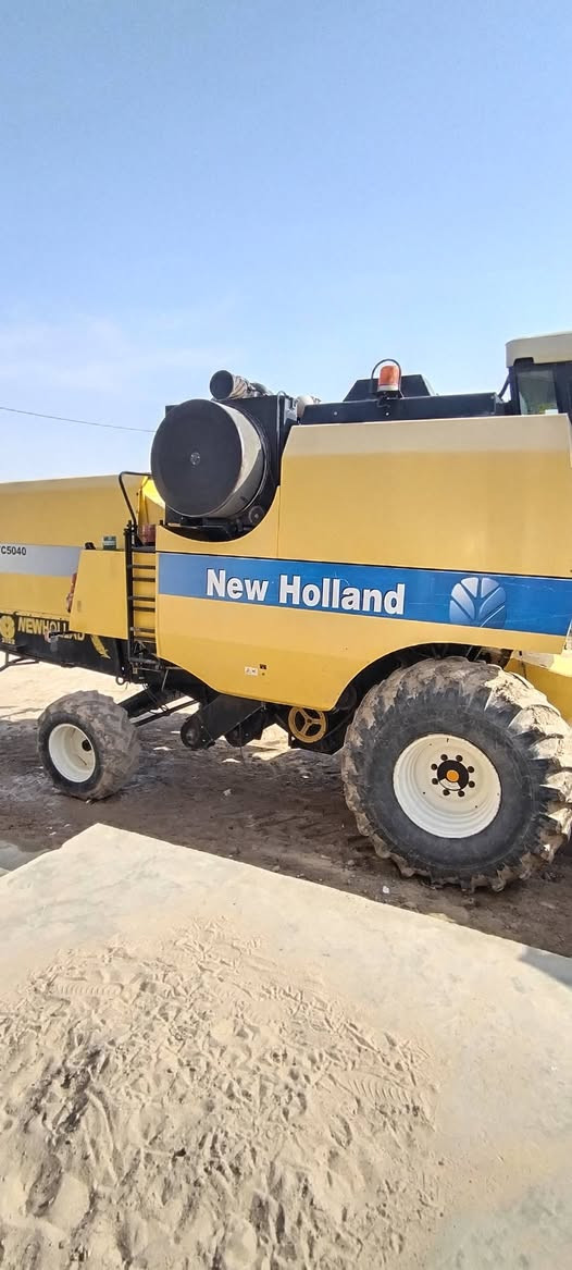 حاصوده للبيع موديل 2015 أربعه بلم
العنوان صلاح الدين
*********** ***********
