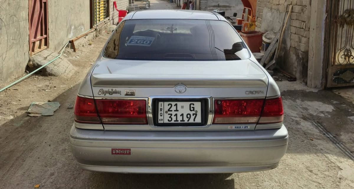 تويوتا كراون موديل 2002 لون سلفري
واصولي وكفاله عامه
رقم سليمانيه الجديد الأنگليزي شرط المداور ثاني يوم سنويه نافذه لغاية 2028 واصولياتها مضبوطه
مكفوله كفاله عامه من كص وضربه ونقل جثه ورسميات والأصوليات.

المواصفات 
3دكم أصل.
كرستال أصل مو شد.
اشرط ترايك 180 وتهد ستيرن.
مكينتها ديفور الكبير الحجم 3000 شاصي75.
اربع كشنات كهرباء متحرك.
ستيرن كهرباء متحرك.
برده خلفيه كهرباء أصليه.
مري كهرباء+هيتر
تبريد ثلج متحرك.
داخل بيجي مطعم بصاج.
ويل كب نجمه ابيض حجمه16.
تخم تاير جديد.
دليل امامي شذره زرقاء.
لايتات كرستال زنون أصل.
بگ لايتات لد كرستال.
شاشه كرستال ترحيب.
شاشه تاب عارض.
لحيه اماميه.
جامات اربعه اوتو.
تحكمات خلفيه شغاله.
سستم صوت+دمامات فد شي.
كروز تثبيت سرعه.
حداديه شرط اسفنجه.
والسياره ماعايزه برغي كامله على اخر حبايه. 
والسياره بالواقع اجمل من الصور 
مكان السيارة البصره 
للاستفسار 
*********** 
***********
