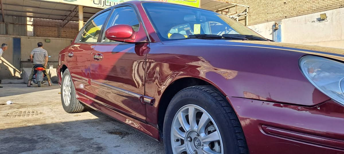 السلام عليكم 
سوناتا وفود ٢٠٠٥ مصبوغه عام 
محرك ٢٧٠٠ سته سلندر 
كير محرك خير من الله 
تبريد تدفئه شغالات
سيرفس كامل عبوه فيتم بم جديده 
بلكات جديده نوزلات نظيفه 
صدر امامي خلفي نظيف 
دوشمه كشنات 
باتري جديد 
تايرات نظيفه 
السعر ٦٨ وبيه مجال مكاني بغداد الشعب 
***********
