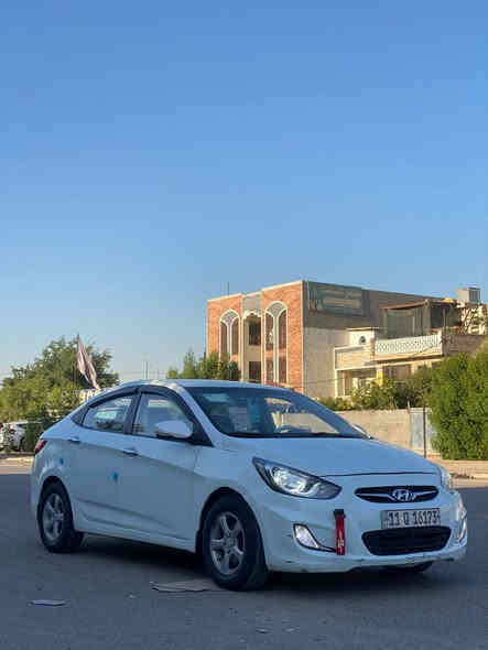 السلام عليكم هونداي اكسنت موديل 2013
خليجي مكينه 1600قطرتين 
كير مكفولات تبريد تدفئه شغال
تحكم استيرن اشاره بالمري داخل 
نظيف مدوشمه جديد رقم بغداد 
سنويه هزه جديد تحويل مباشر 
خاليه من الغرامات سياره بيها 
3 قطع صبغ بيها ضربه جاملغ 
امامي وخلفي جهت عكس السائق 
بدون ايرباك كهربائيات كلها شغاله 
بدون نقص للبيع فقط سعر ٨٤$
وبيها مجال للشراي مكاني بغداد 
الكرخ ***********
