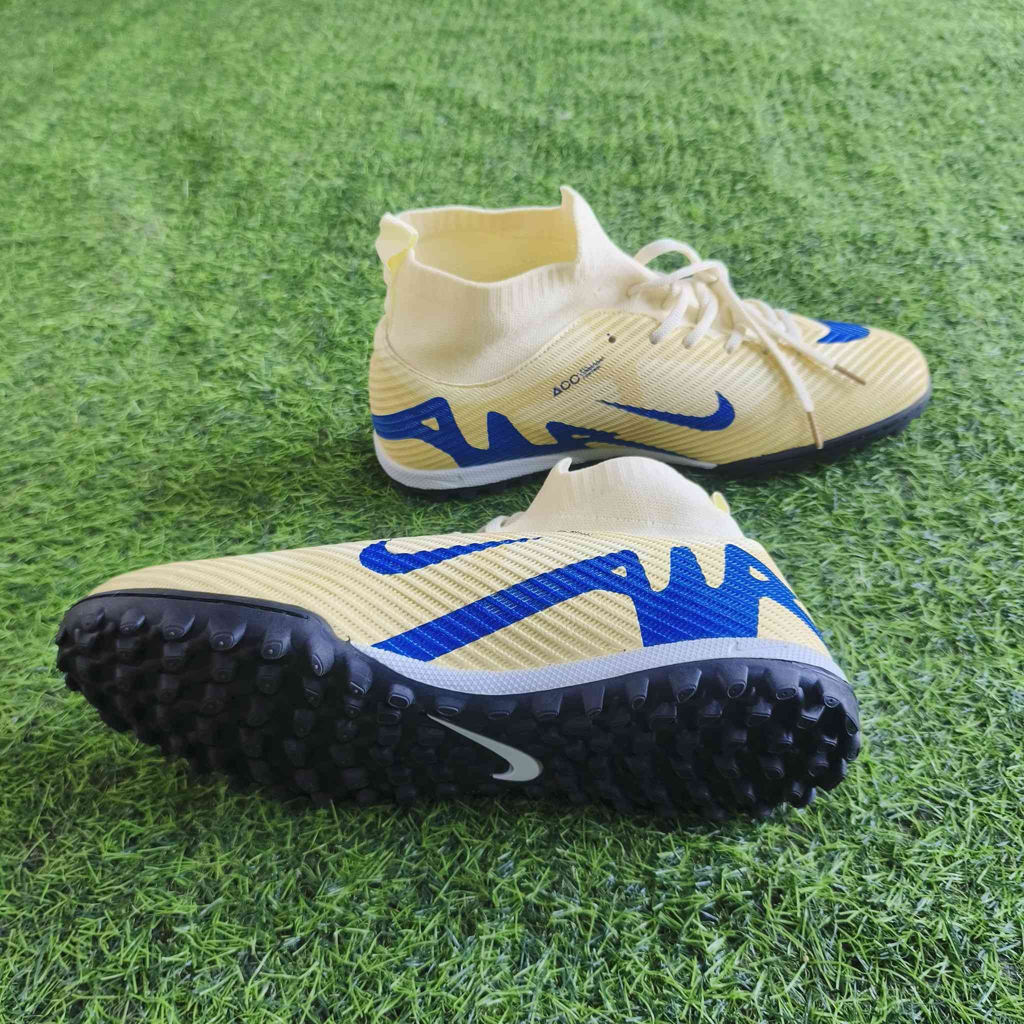 اير زوم الوان مميزه كل القياسات موجوده جمله مفرد يوجد توصيل 🚒
واتساب ***********
