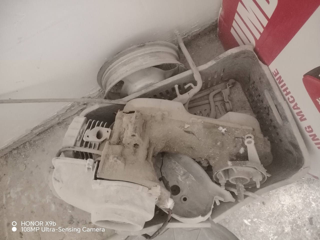 السلام عليكم دراجه اخر فتره جفتته وطلعت اشتغل محافظات وكابريته جديده بس صارله فتره طويله متروكه ابيعك كوم حديد قيم واخذ  (( وعندي  هاي مكينه هم بيه روله وبدلته ابيعهن سوه قيم واخذ))


**إذا كنت صاحب هذا الإعلان وتريد حذفه لأي سبب، رجاءا أرسل رسالة إلى الدعم الفني**
