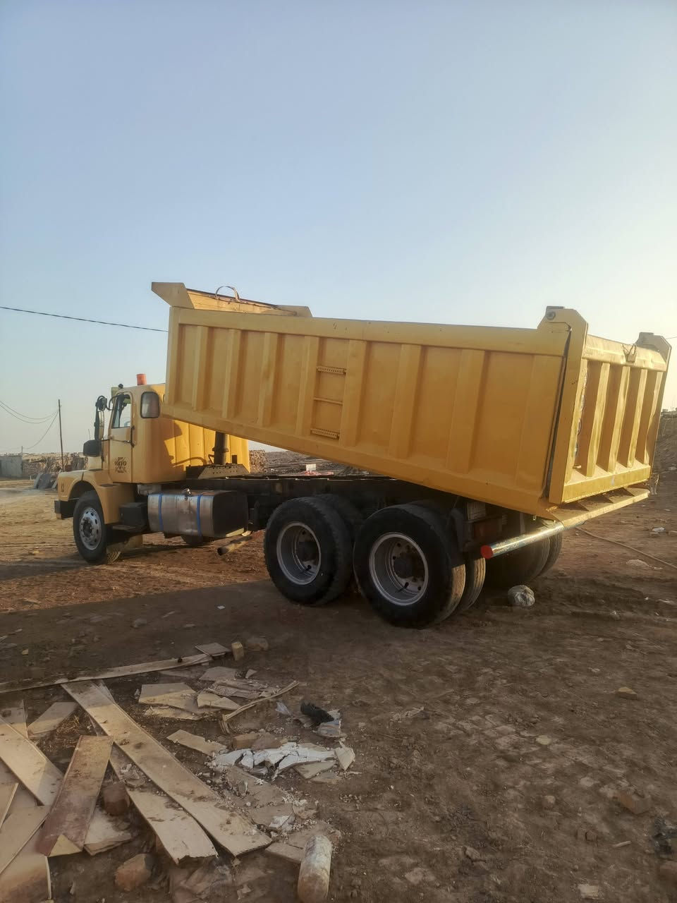 فالفو موديل 82 مكينه N 10 لاتنقيص ولاتبخير
كير 4/4 

مجموعه 82 

شاصي مكفول 

رقم الماني تحويل مباشر 

بدي جديد 

سياره تعمير كامل جاهزه من كلشي 

***********
