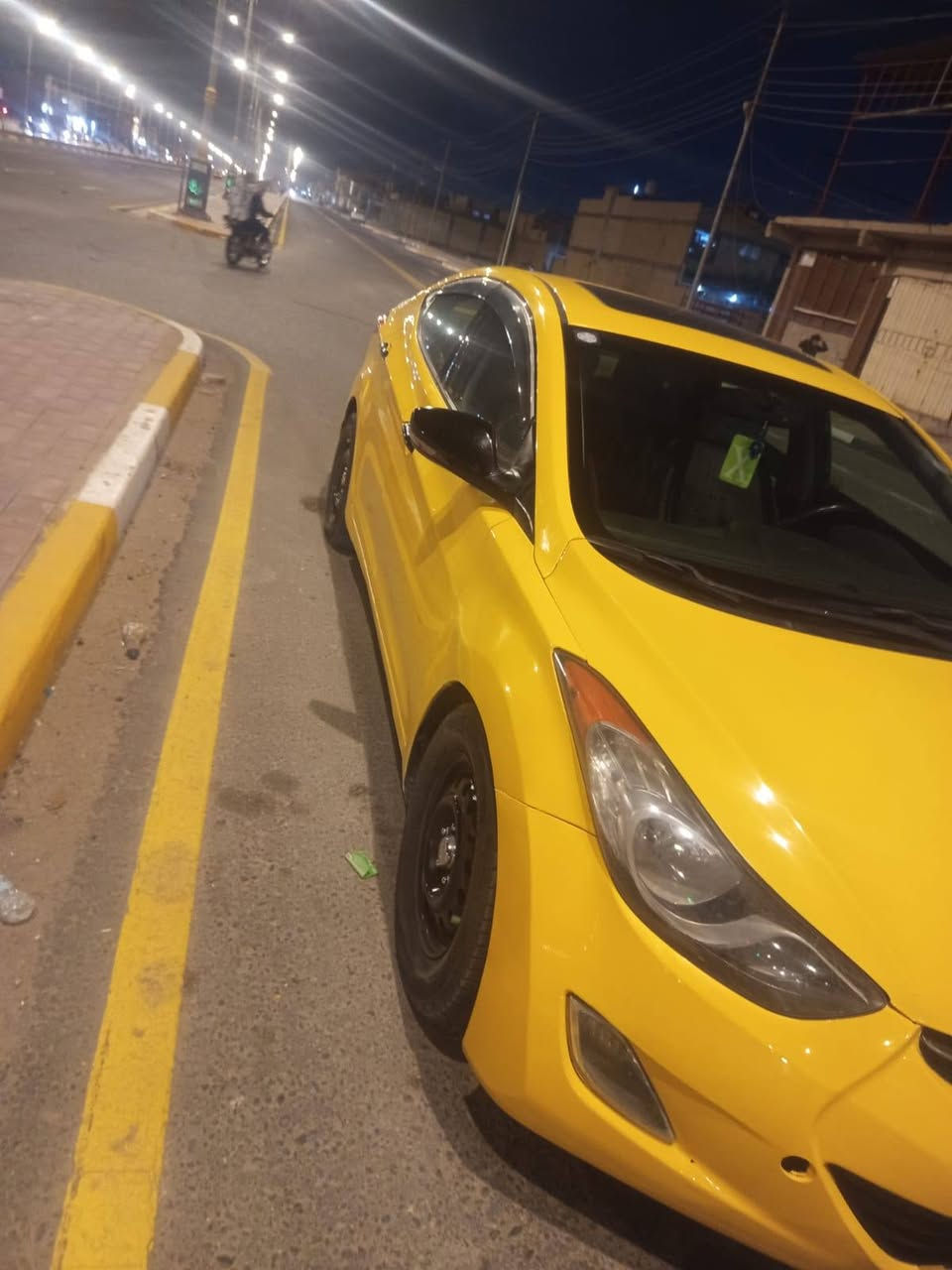 سلام عليكم النتره 2013 مصفره غرامات هيه سعر 105 وبيها مجال رقم صاحب سياره ***********
