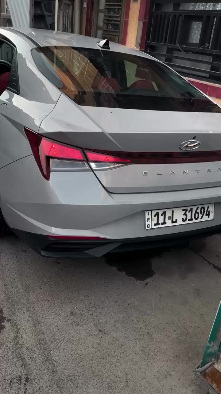 سلام عليكم الانترا2023 تفاصيل بل فديو كامله سياره امزوعه مواصفات ماعده فتحا سقف محرك 2000 دوش مكاني بغداد         هـ*********** سيارة مال بيت استعمال شخصي مواصفات تحديد مسار سياقه ذاتيه رادار تصادم رادار سرعه نقطه عمياء الباب من تفتحى حساس تصادم بيها فول 1/1 ماعده الفتحى
