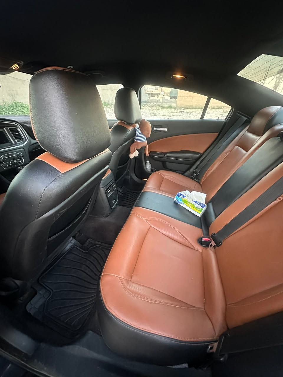 سلام عليكم

جارجر موديل 2018 sxt اصل بيهة جاملغ وبنيد وجاملغ خلفي نص صبغ صور الحادث موجودة بلمنشور 

سيارة باسمي رقم بغداد هزه وسنوية ورقم جديد تحويل ثاني يوم السياره ماشية 99 الف مايل مكان ديالى بعقوبة
السعر :175 وبيهة مجال بسيط 

رقم :***********
