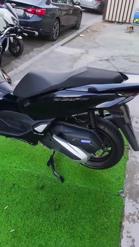 معرض الطالبية

دراجة pcx جيل رابع مكينة 160 ياباني ماشية 724 اوراق ومزاد اليابان الدراجة زيرو ماماشية بلعراق كفالة عامة 

للتواصل الاتصال 

***********☎️

***********☎️

اوزيارة المعرض بغداد الطالبية 

شارع المستوصف القديم قرب جامع زيد ابن حارث
