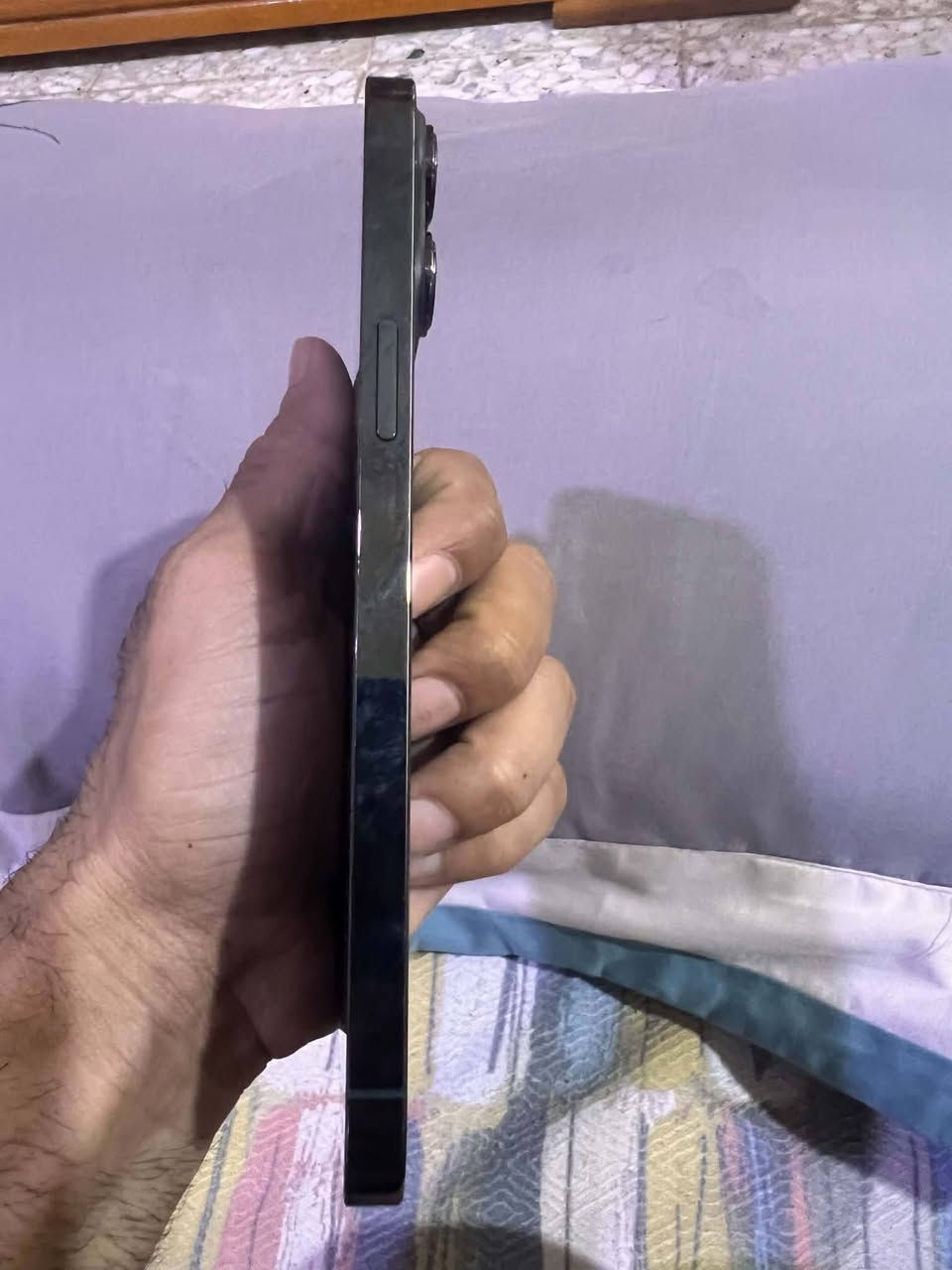 ١٣ برو ماكس لونه اخضر زيتوني 
ذاكرة ٢٥٦ البطارية ٧٤ 
مامفتوح ولا ملعوب بي شرط الفحص نضافته ٩٨ ٪؜ مال جناي 
المكان نجف حي العدالة 
سعره ٧٠٠ وبي مجال


**إذا كنت صاحب هذا الإعلان وتريد حذفه لأي سبب، رجاءا أرسل رسالة إلى الدعم الفني**
