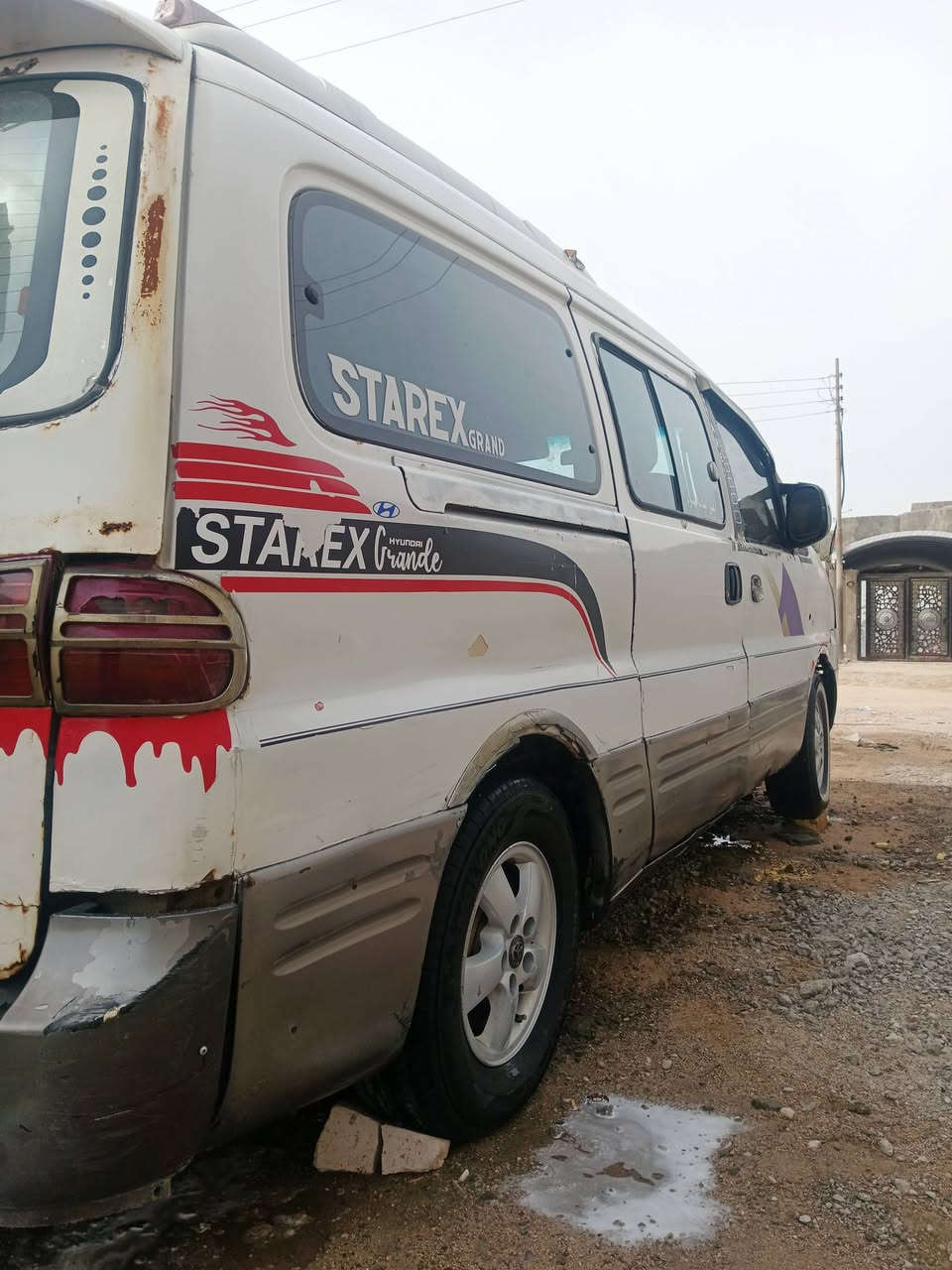 سلام عليكم ستاركس للبيع 2007 مفتوح كير عادي  مكينه ماصرله شهر من شده حدديه نص عمر رقم صدمي بصره بيع كوم حديد اتكفلك سرقه مكاني بصره ***********
فقط واتساب ***********  لمو شراي لا يعلق سعر 40 وبيه مجال
