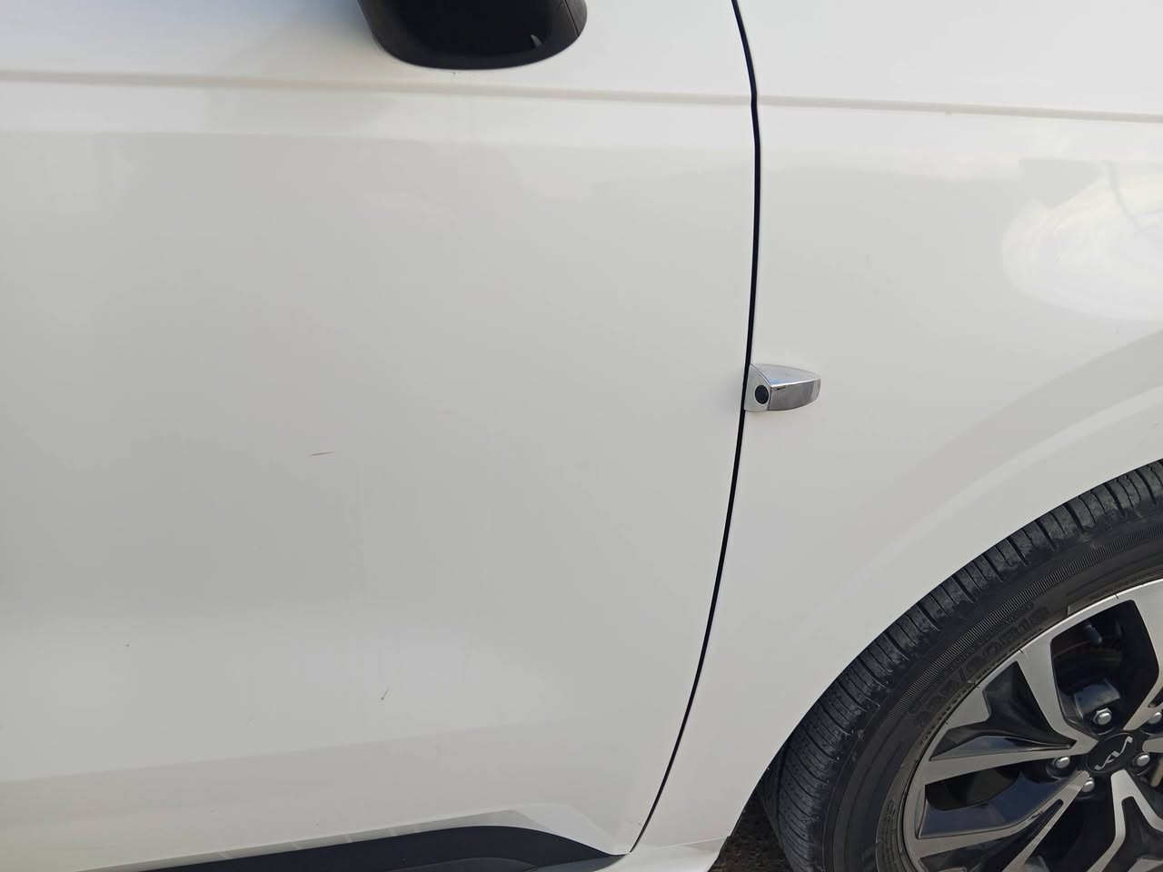 السلام عليكم مكلف بالنشر 
كرنفال 2023 مكفوله من كلشي بنزين غاز ابلاد من الشركة #مراوس أو بيع
1- تحكم بالستيرن
2- حساسات امامي خلفي
3- حجم المكينة V6 3500
4-رقم السياره مثنى خصوصي  دولي  
5- شاشة متصلة
6- كامرات خلفيه 
7- بصمة
8- ويل كب 
9- تشغيل عن بعد
10- بيبان كهربائي
11- لاياتات لد
12- لايت زنون
13- اشاير بالمرأة
14- كشنات جلد بيجي
15- ثلاثة قطع تبريد
16- هيترات بالكشنات حار، بارد
17- هندبريك بصمة
18- شحن وايرليس
19- هيتر بالاستيرن
20- كشنات تدفئه تبريد 
21- مرأة شفط
22- كشن السايق مي مري
23- تحديد مسار
24- نظام قيادة سمارت, سبورت, ايكو، عادي
25-سعره 280 وبيها مجال للطيبين 
مكان السياره السماوه ***********
او الاتصال على صاحب السيارة ‏‪078-104-35688‬‏
