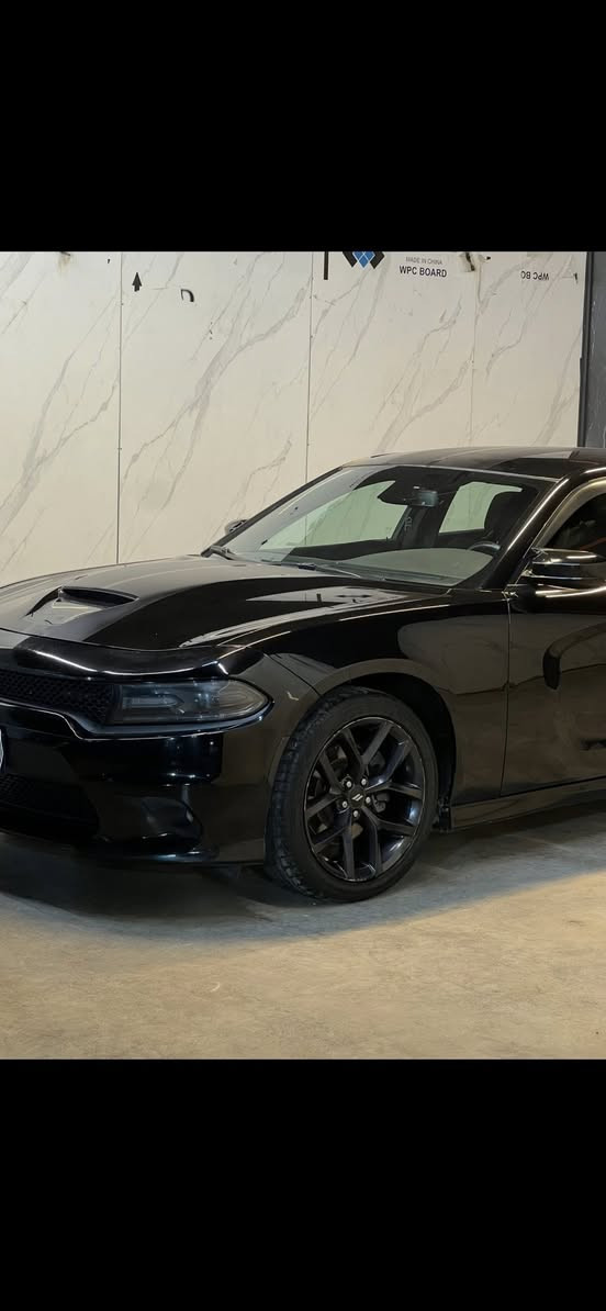 السلام عليكم دودج جارجر 2019 GT
السعر 196 وبيهة مجال قليل
رقم بغداد
بنيد مبدل
 وحالوب خفيف بالقمارة 
العنوان بغداد 
مامتواجد فيس 
واتساب او اتصال فقط
***********
