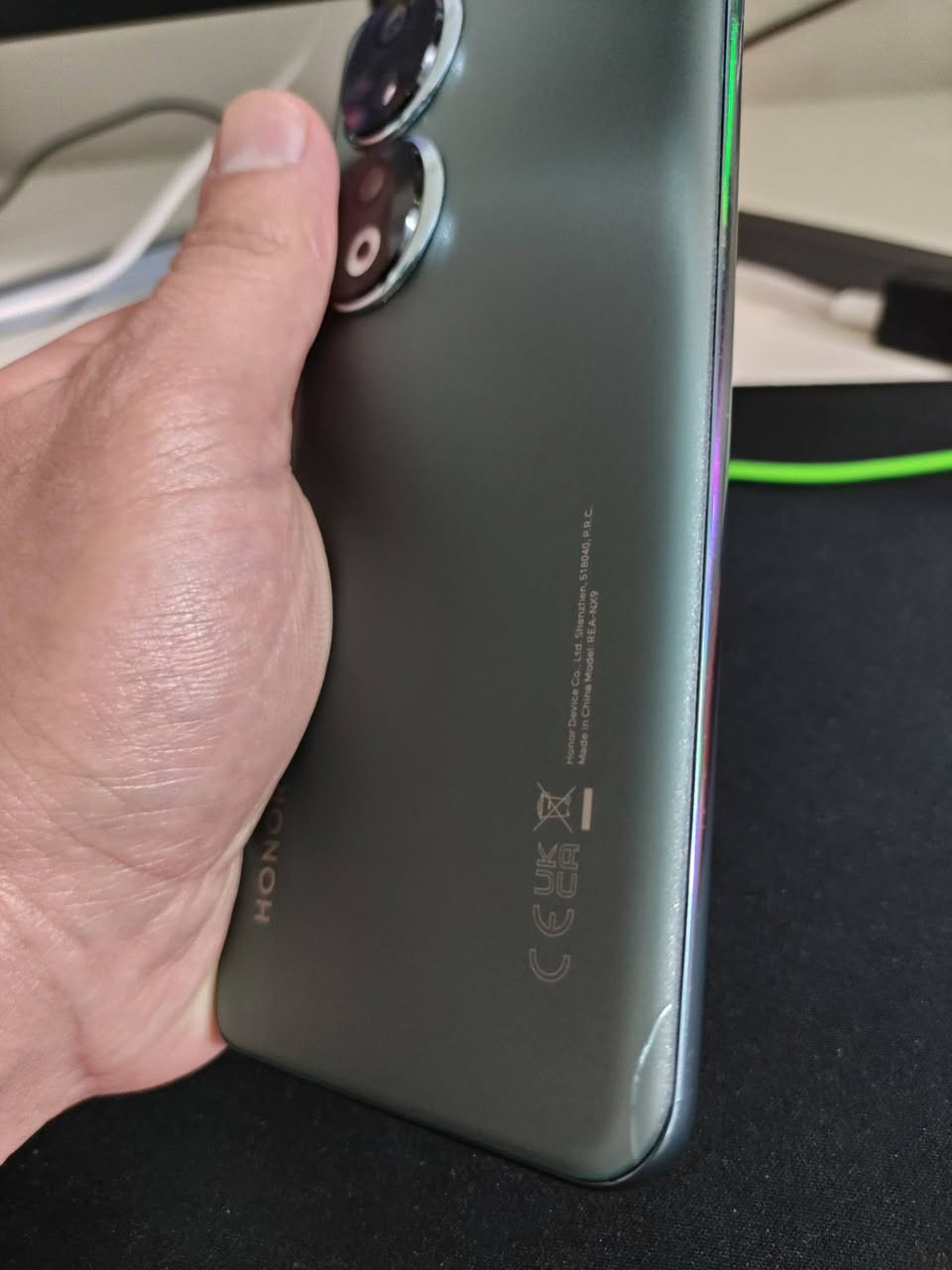 كل عام وانتو بالف خير ♥️
ذاكرة Honor 90 5G    512GB
للبيع فقط او مراوس فقط مع Honor x9d فقططط
الجهاز يلمع كلش نضيف مضمون من اي تصليح او عطل غراضة كاملة شاحنة اصليه وكارتونه شاشتة تلمع بعدها جديدة
فقط هل فطر الصغير كلش الخفيف بالضهر بالزاويه كلش صغير
السعر قفل نهائي 280 الف قفل او مراوس مع x9d
مكاني بغداد الحرية متوفر توصيل
***********
