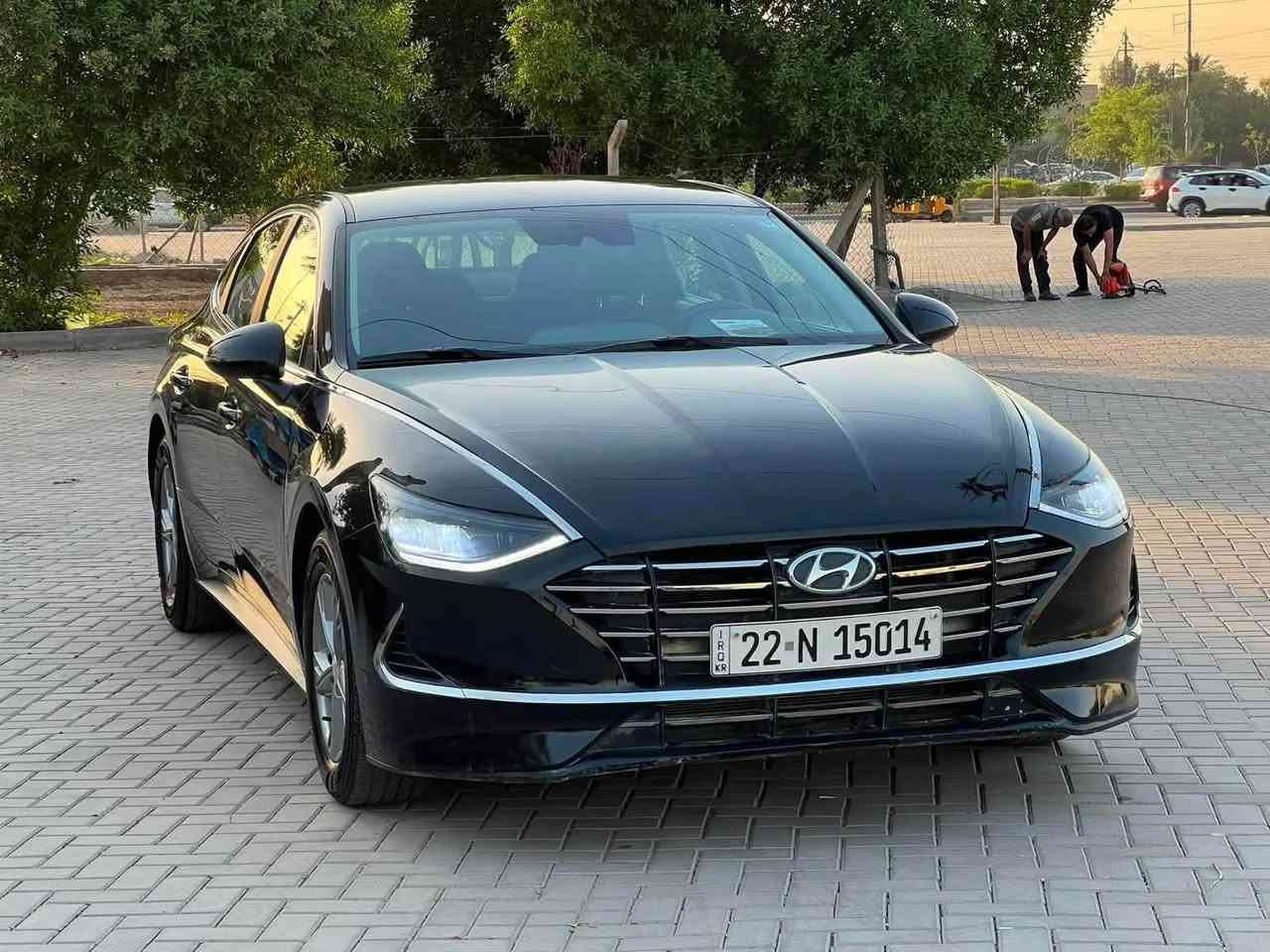 السلام عليكم 
هونداي سوناتا 2023
مواصفات عاديه 
بدون ايرباك 
بنيد صبغ جاملغين بارد 
مكاني بغداد الكاظميه 
***********
سعر 150 وبي مجال
