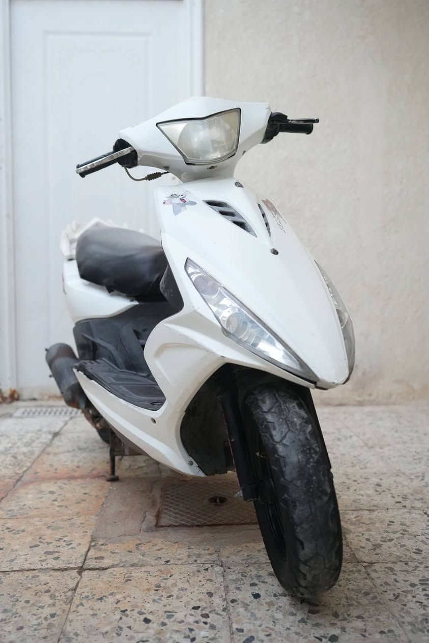 السلام عليكم دراجه ماكس مضلع مكفوله للبيع الديوانيه السعر ٨٥٠ ***********
