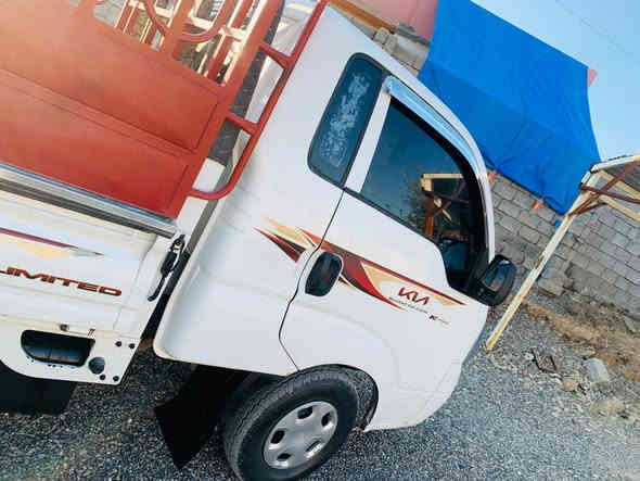 السلام عليكم كيا موديل 2010مسجل صلاح الدين مابيه اظباره وبيها منفيس  السياره علا وظع الشركه بيها حصه كاز محرك شرط كير شرط شاصي شرط تبريد تدفئه مكفوله من الصبق السعر ( 68 ) وبيها مجال مكان السياره الشرقاط ملاحظه المحجل مومعاها  البيع نقد بدون مرواوس 

***********
***********
