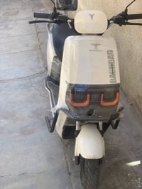 تيسلا ٢٠٢٦ • ٦ بطاريات • ٣٢ امبير