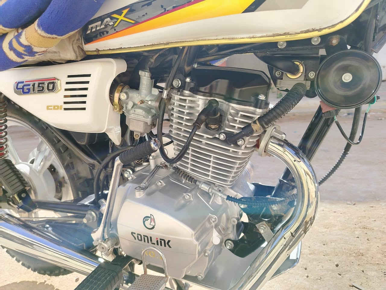 مره غصت مدير الكروب دراجه سونك موديل 23 للبيع اوراق كامله مكاني كربلاء (سعر 700.) ***********
متوفر واتساب
