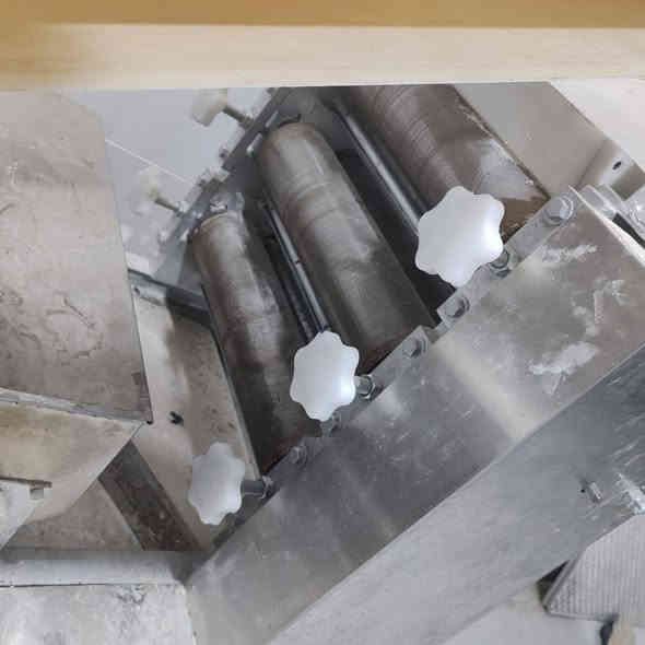 اتصلوا بنا واتساب العنوان السليمانية *********** نحن بخدمتك
