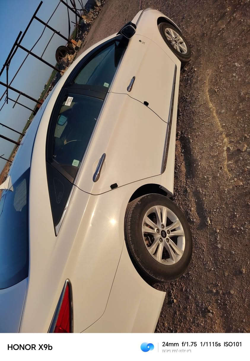 سوناتا 2011
وارد امريكي محرك 2400

رقم نينوئ مشروع وطني شرط تحويل

كبون بنزين محرك وكير شرط

ماشيه 100
السعر 120 وبيها مجال 
ظرر جاملق اليسار رش بدون دواخل فقط

سياره مالت بيت شرط

*********** / وتساب و نتصال
