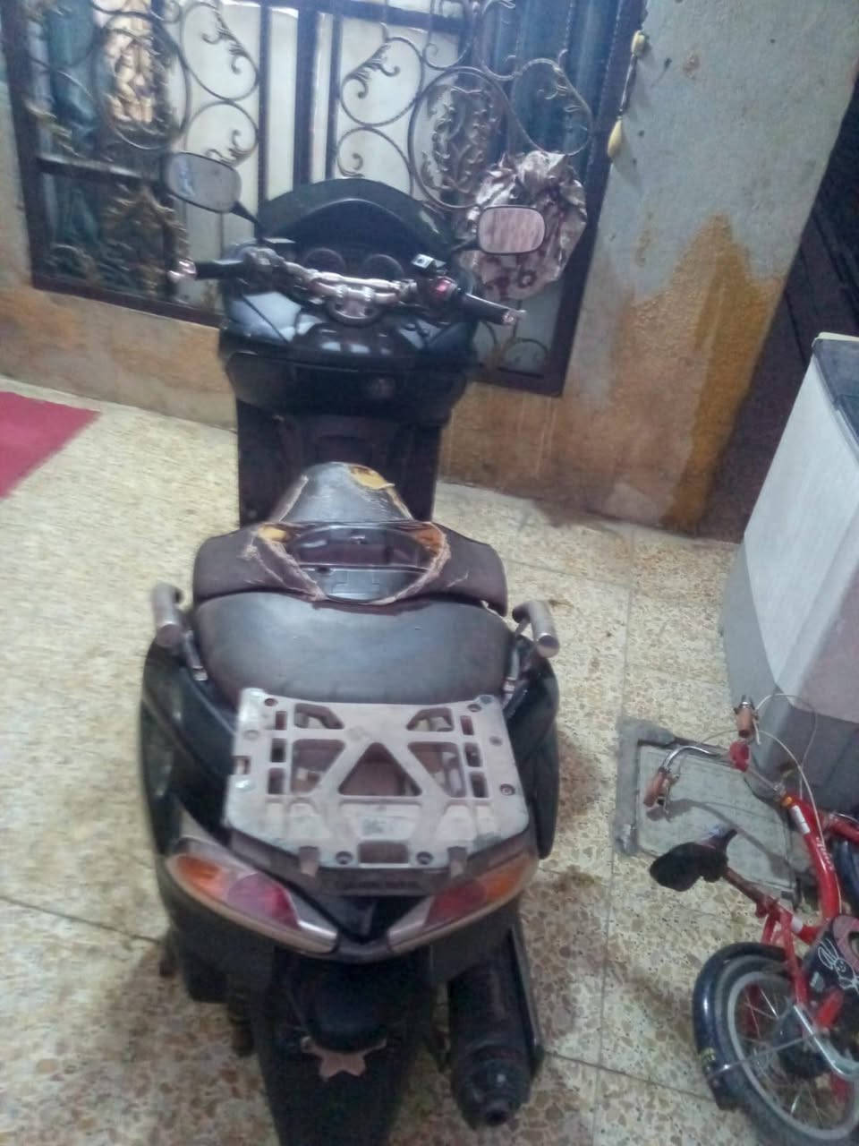 السلام عليكم اخوان دراجه صفر 10 دراجه كامله نكره سلف بصمه  دراجه بيهه نضوح قليل  عنون لأمين الثانيه الاتصال على رقم *********** سعر خاص
