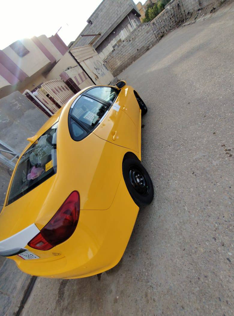 السلام عليكم النترا 2009وارد امريكي حادث دعاميه اماميه بدون دواخل ولا تبديل سياره جديده رقم بغداد بسمي محرك  2000 كير ومكينه وتبريد حاويه سعر 90 وبيها مجال قليل رقم الهاتف ***********
