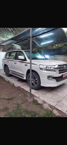 لاندكروز جكسارة موديل 2020 خليجي مكفولة كفالة عامة موجود السونر بالمنشور مواصفات حلوة رقم شمالي 
رايدهة 555 ورقة 
مكاني بغداد الاعظمية 
الشراي يخابرني ***********
