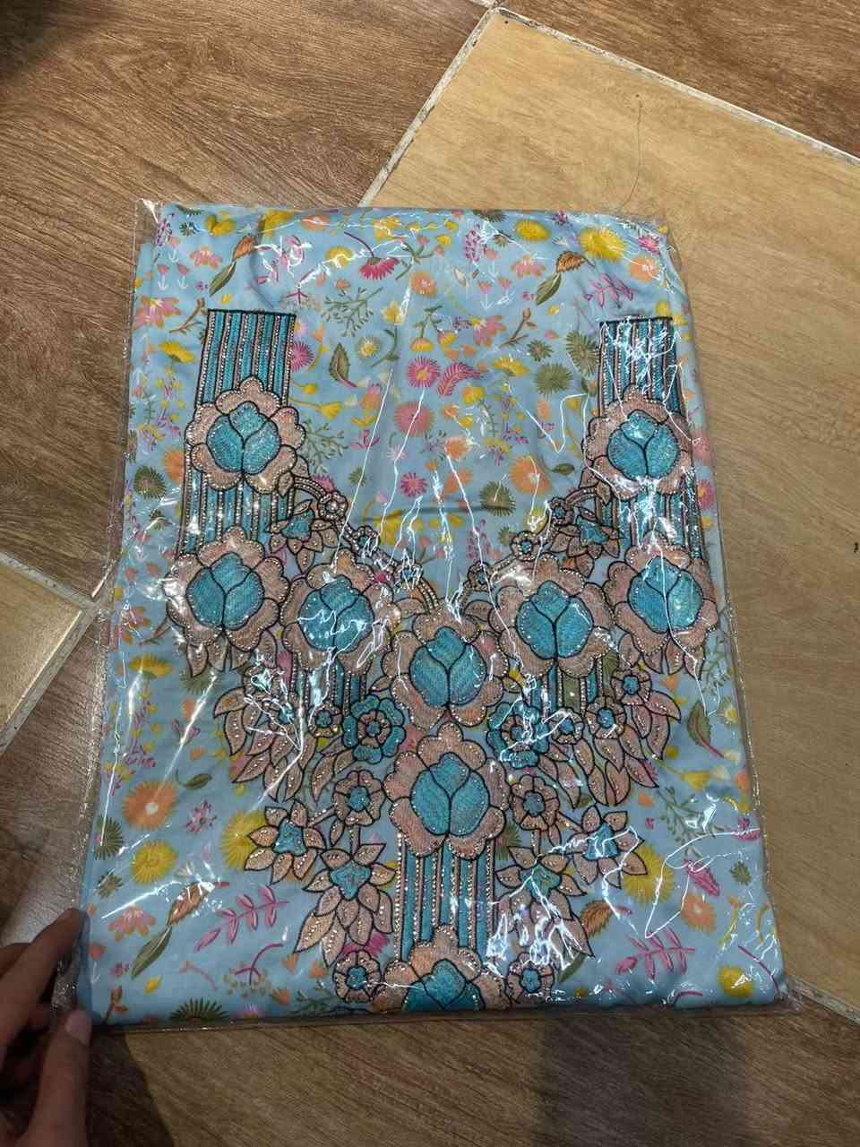 جملة و مفرد السعر جداً جداً مناسب ***********
