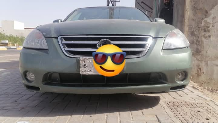 سلام عليكم انيسان التيما موديل ٢٠٠٥ماندل راعيه سياره حلوه حداد نص عمر كير جديد مكينه زينه تبريد شغال السعر ٢٣بيه مجال رقم ***********
