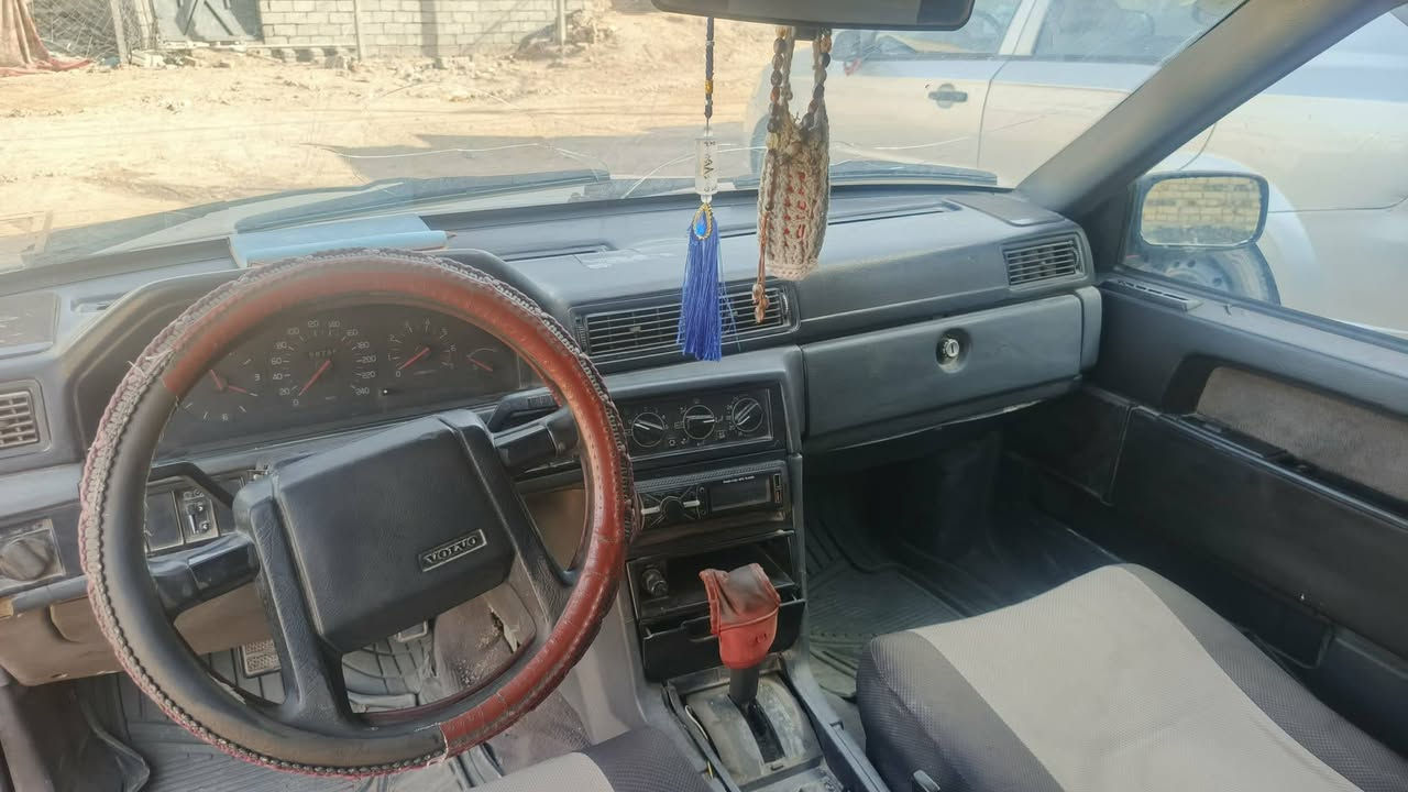 فولفو مدير, 92
حجم 940
مكينه وكير البلاد
رقم مثنى سنويه ماصاقطه
تبريد شغال 
كشن جلد جام كهربائيي 
مشروع وطني راعيه بل نجف
***********
