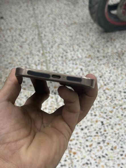 16 برو ماكس نضافه كدام عينكم 
بطاريه 100 مشحون#60 مرا فقط 
الجهاز ماسسستر سعرا 1525 وبي مجال اذا شراي 
*********** تكريت القادسيه
