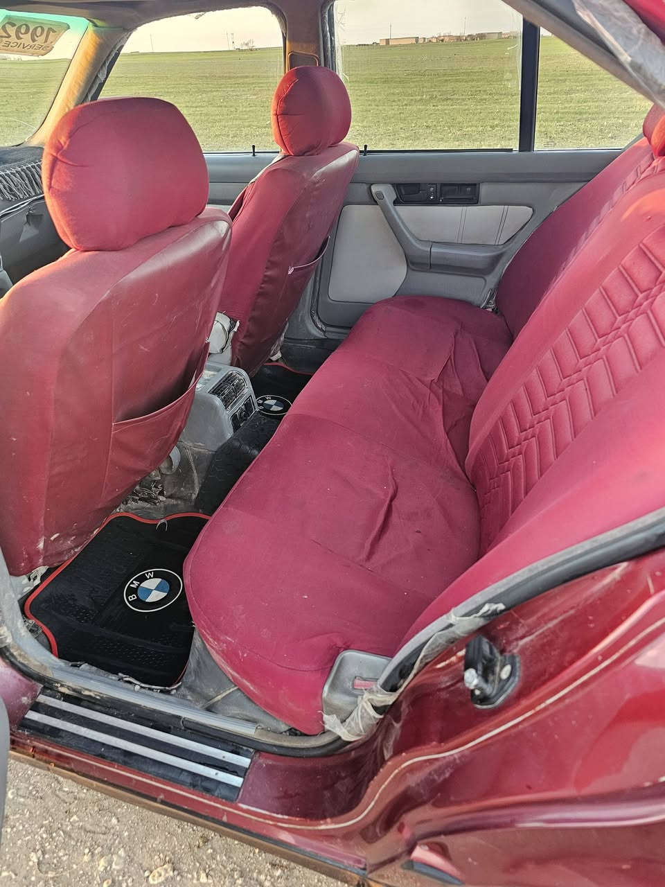 بيئم 535....موديل 92
(ترهم مراوس بفكترا18...20)
محرك كير شرط
كير توماتيك
كاربون بنزين 
تبريد شغال 
اربع تواير جدد
طخم نص عمر
سنويه خضره رقم ابيض🚘
اربع جوم كهربائي
بدون سلايت
مصبوغه حزام
محرك مفتوح مو كبس
الاستفسار اتصال...***********
