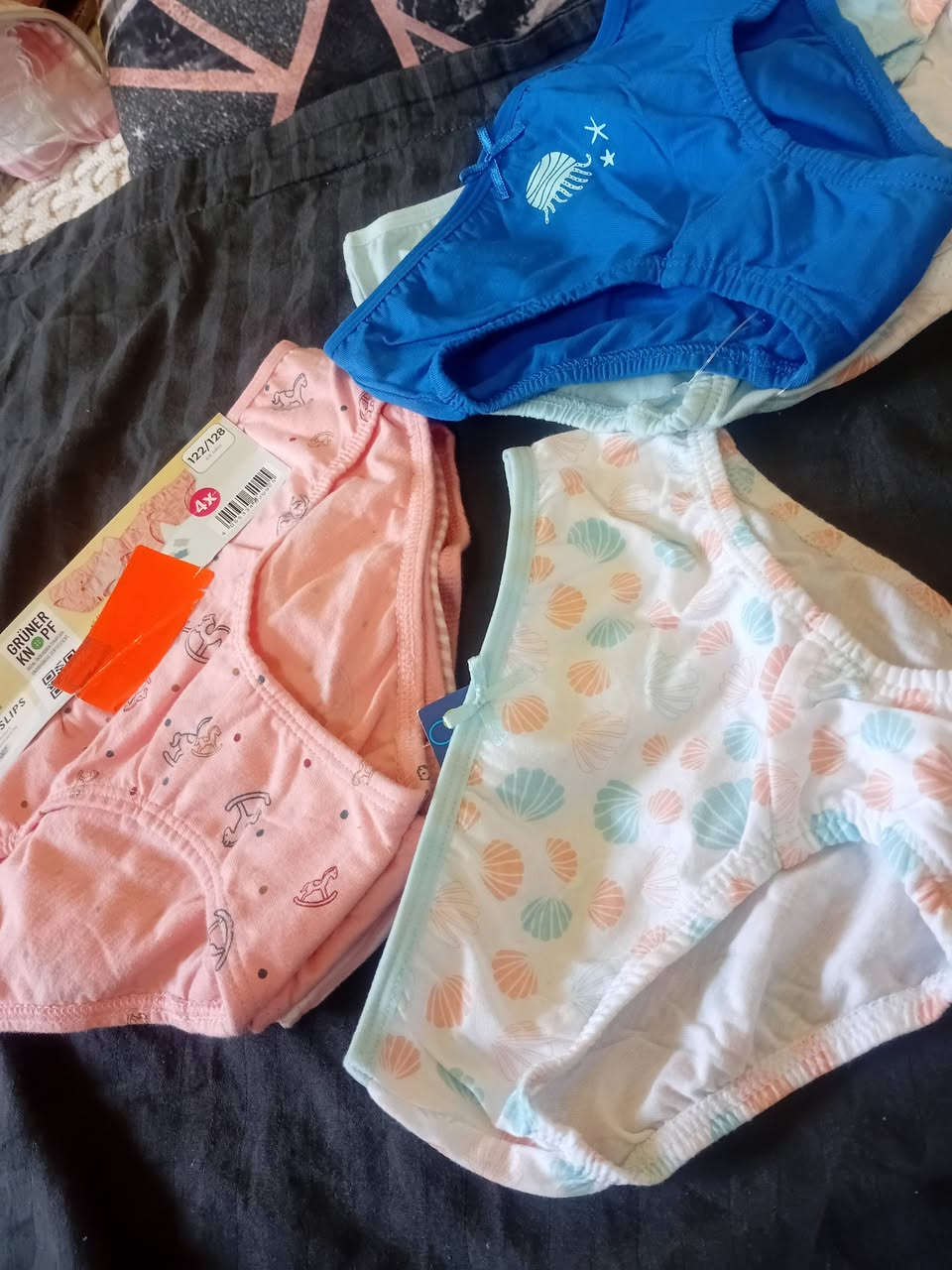 تصفية بضاعه قطع داخليه قطنيه المانيه القطعه صارت ب٧٥٠دينارمتوفر من سنه إلى ٨ سنوات


**إذا كنت صاحب هذا الإعلان وتريد حذفه لأي سبب، رجاءا أرسل رسالة إلى الدعم الفني**