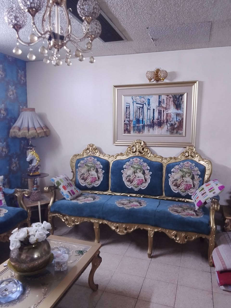 السلام عليكم يوجد غراض بيت للبيع المراسلة عبر المسنجر وتصال عبر الرقم ***********
