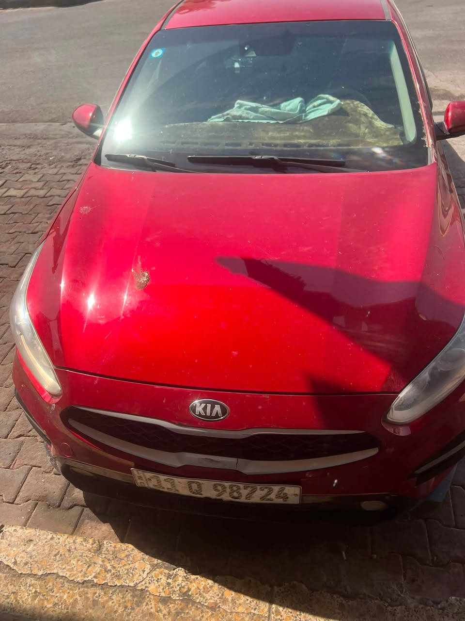 السلام عليكم
للبيع كيا فورتي موديل 2019 
**تفاصيل السيارة:**
- المحرك: 2000cc دوش DOHC
- الكير: اوتوماتيك AT
- العداد: [180] Mi شرعي
- اللون: [احمر]
- وارد: [امريكي]
- الرقم: [بغداد] 

**المواصفات:**
- تحكمات ستيرن
- رادار امامي + مانع تصادم
- [, شاشة, كاميرا, ..]

**
- 

**السعر المطلوب:** [100 ] $ وبي مجال بسيط للشراي الصدگ
**المكان:** بغداد - [الزعفرانيه]
**للاستفسار والاتصال:** ***********
