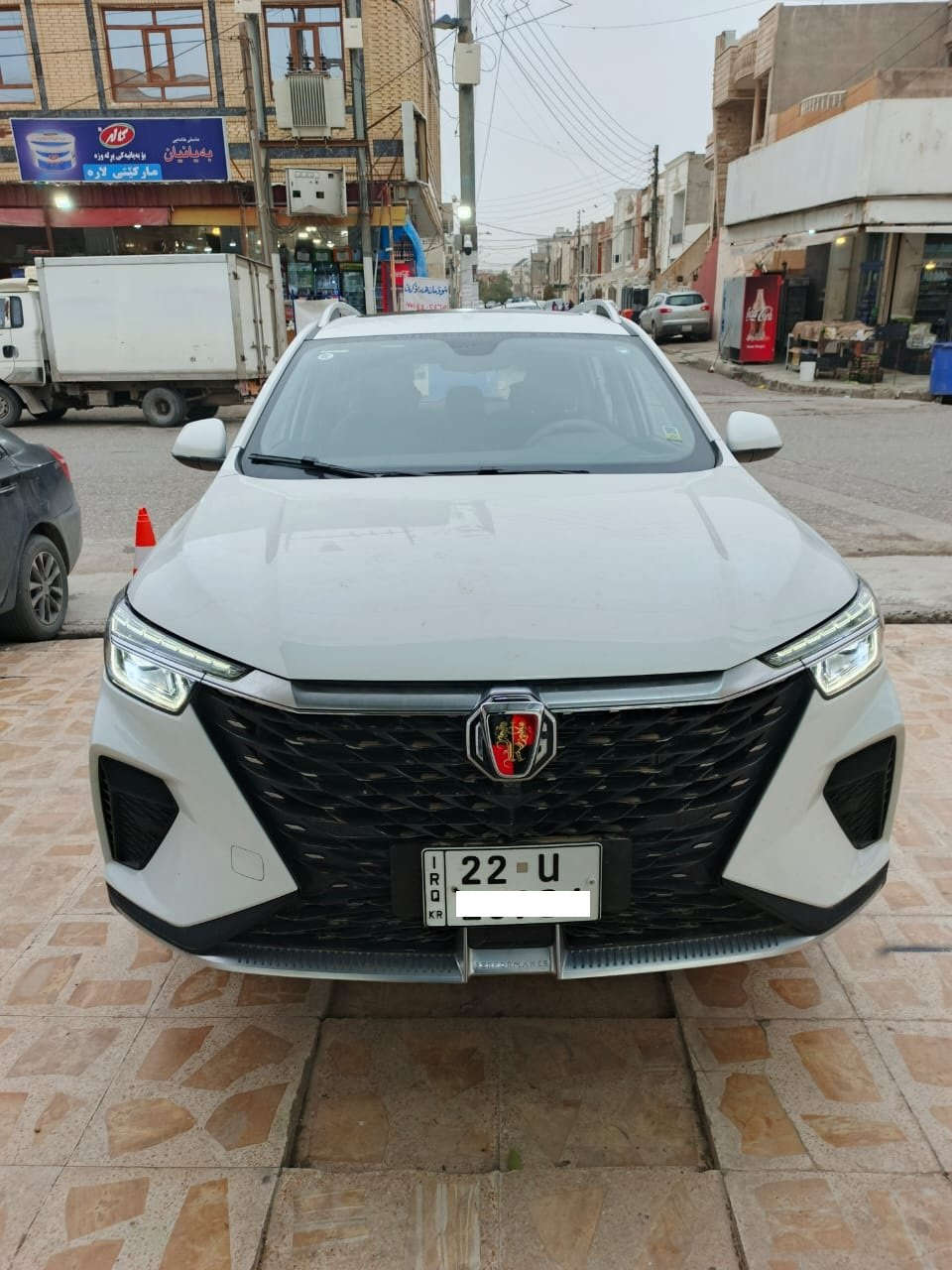 السيارة لوك  بالباكيت  رقم  اربيل       مكينة  15  توربو   
فحص و هزة  جديد   باسمى  
***********
14500  $    لقف
السيارة   بالسنوية   مسجلة   رينوا أربيل, العراق
