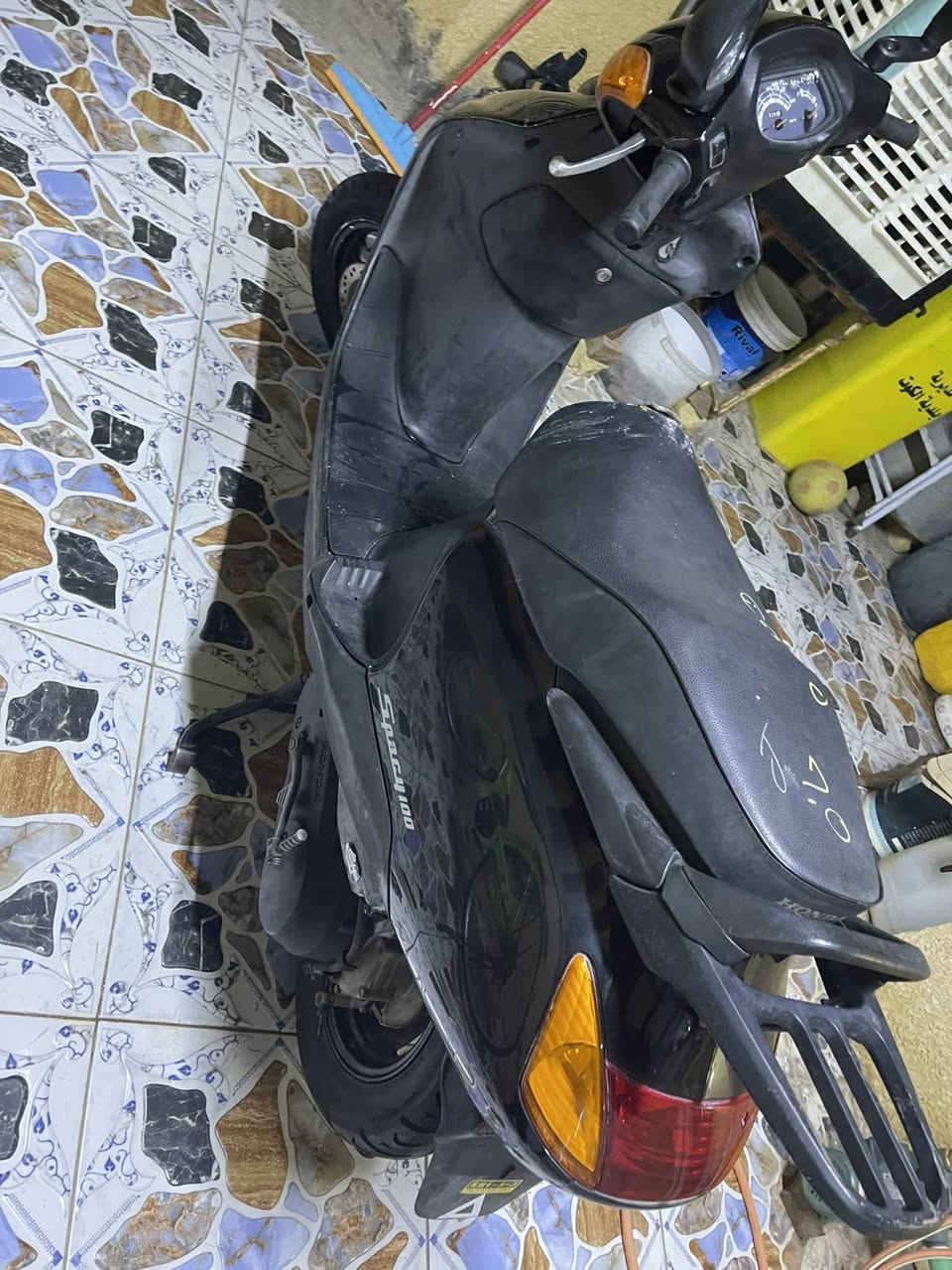 سلام عليكم ورحمة الله وبركاتة شباب دراجه سبيسي البيع صار شهر من نازله دراجه نضيفه كلش كفاله عامه مكاني كوت سعر 1400رقمي ***********
