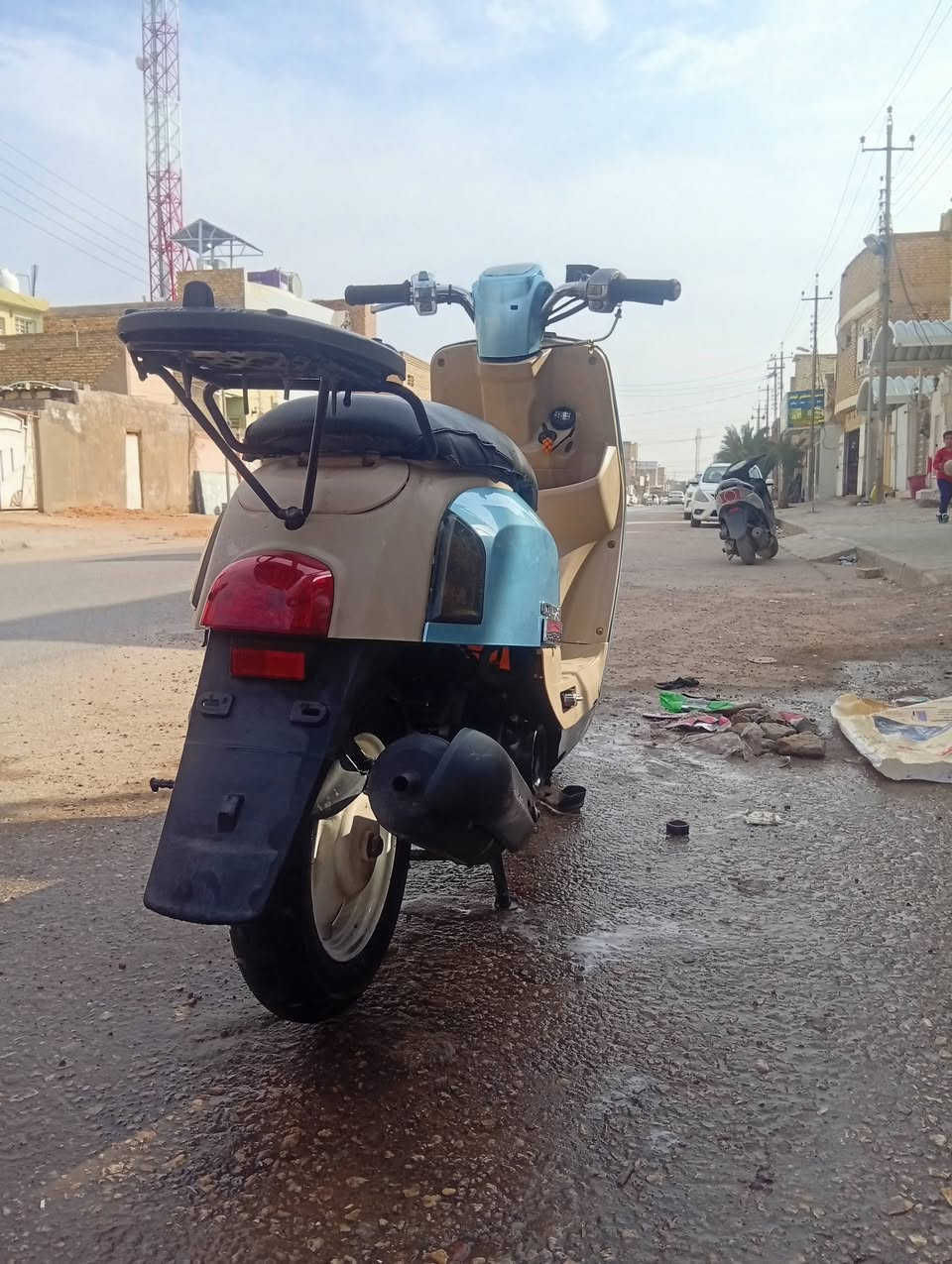 سلام عليكم ورحمه ماكس بوليس محرك مفتوح بس ولفات دراجه 49بلاديه حلوه ونضيفه كلش دراجه نكره مكاني نجف حي الوفاء يم مجسرات الزهراء سعر خاص او اتصل ***********
