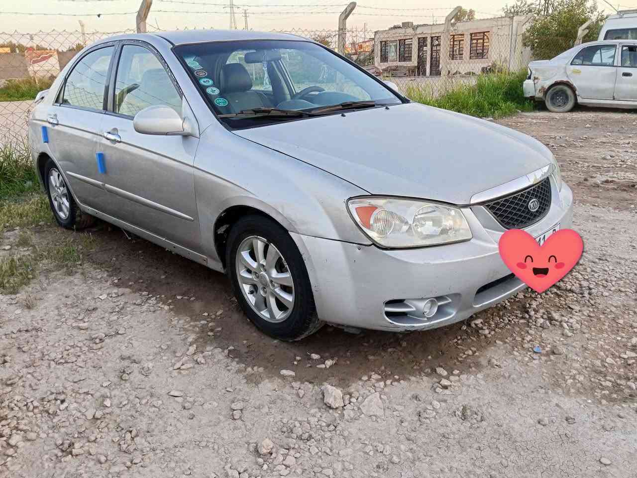 السلام عليكم.. 
للبيع اسبكتره 2006
بسمي رقم بغداد انكليزي 
*********** 
السعر 68 $ وبيه مجال 
مكان السيارة النجف قضاء المناذره
