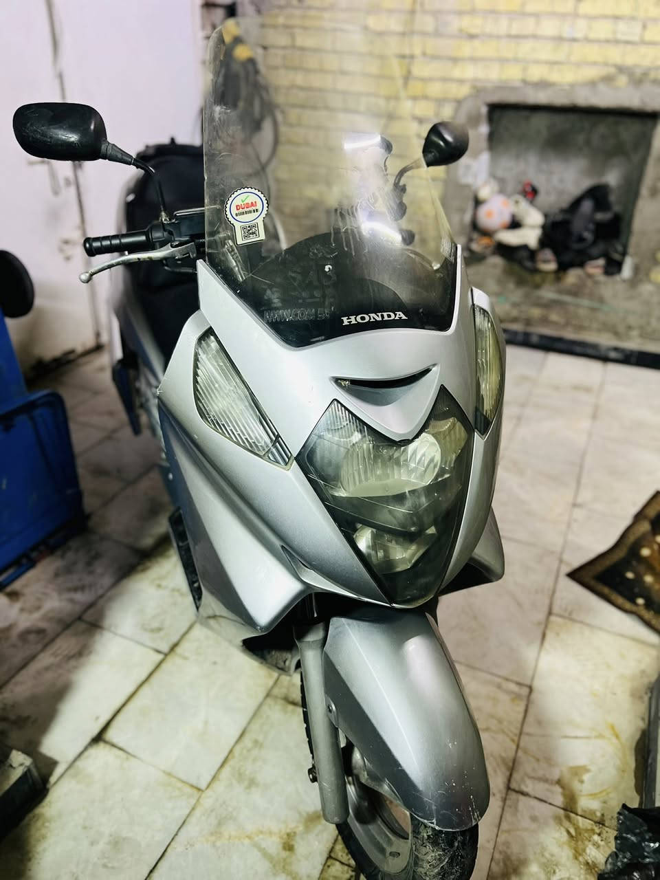 السلام عليكم
سلفر ونج

((للبيع))

محرك((400))

مكفوله دراجه كفاله عامه 

الله شاهد الدراجه متروكه مطالع بيهه 

مكينه ناعمه تخبل

جييب فيتر وياك وتعال افحص 

مكاني /بغداد/بلديات

السعر خااااص ((مستعجلل على بيعتهه ))

ممتواجد على فيس
((***********))
