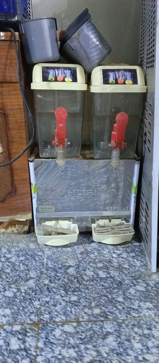 السلام عليكم اخوان
هاذي المكاين للبيع كل مكينه وسعره للستفسار اكثر اتصل على *********** او ادخل خاص
