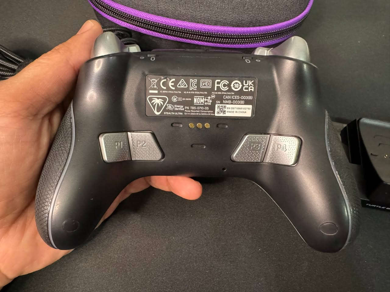 جويستك اكسبوكس احترافيه
Stealth Ultra

غنية عن التعريف
جويستك مستخدم نظافة 💯 
مصلح بيها شفت LT

السعر خاص
توصيل متوفر


**إذا كنت صاحب هذا الإعلان وتريد حذفه لأي سبب، رجاءا أرسل رسالة إلى الدعم الفني**