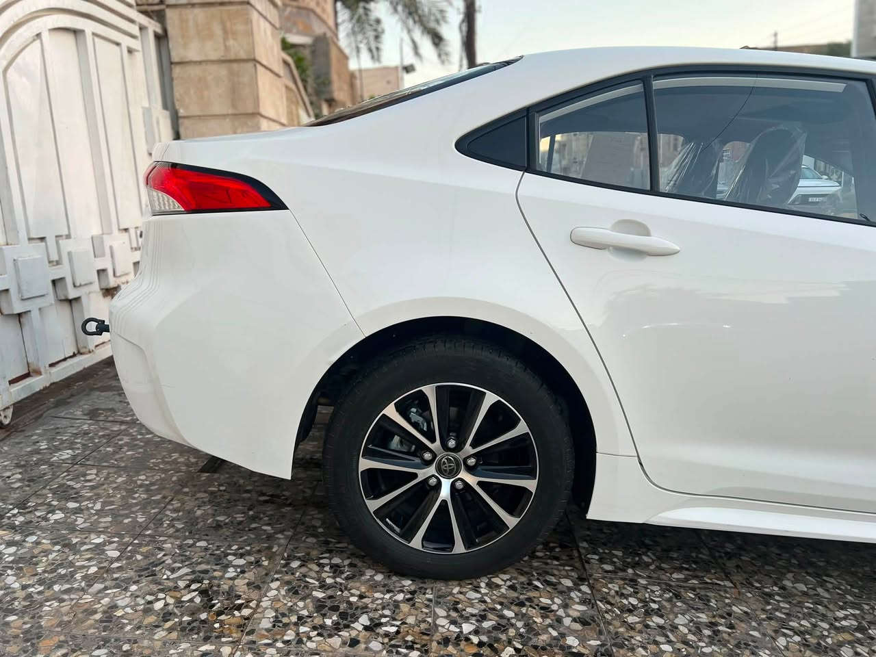 كورلا هايبرد شكل امريكي

ماشيه 15 الف فقط بعدها بحالة الوكاله
رقم بغداد بأسمي تحويل ثاني يوم
مكفوله بدون صبغ بدون تبديل 
السعر 150 وبيها مجال بسيط جدا

***********
