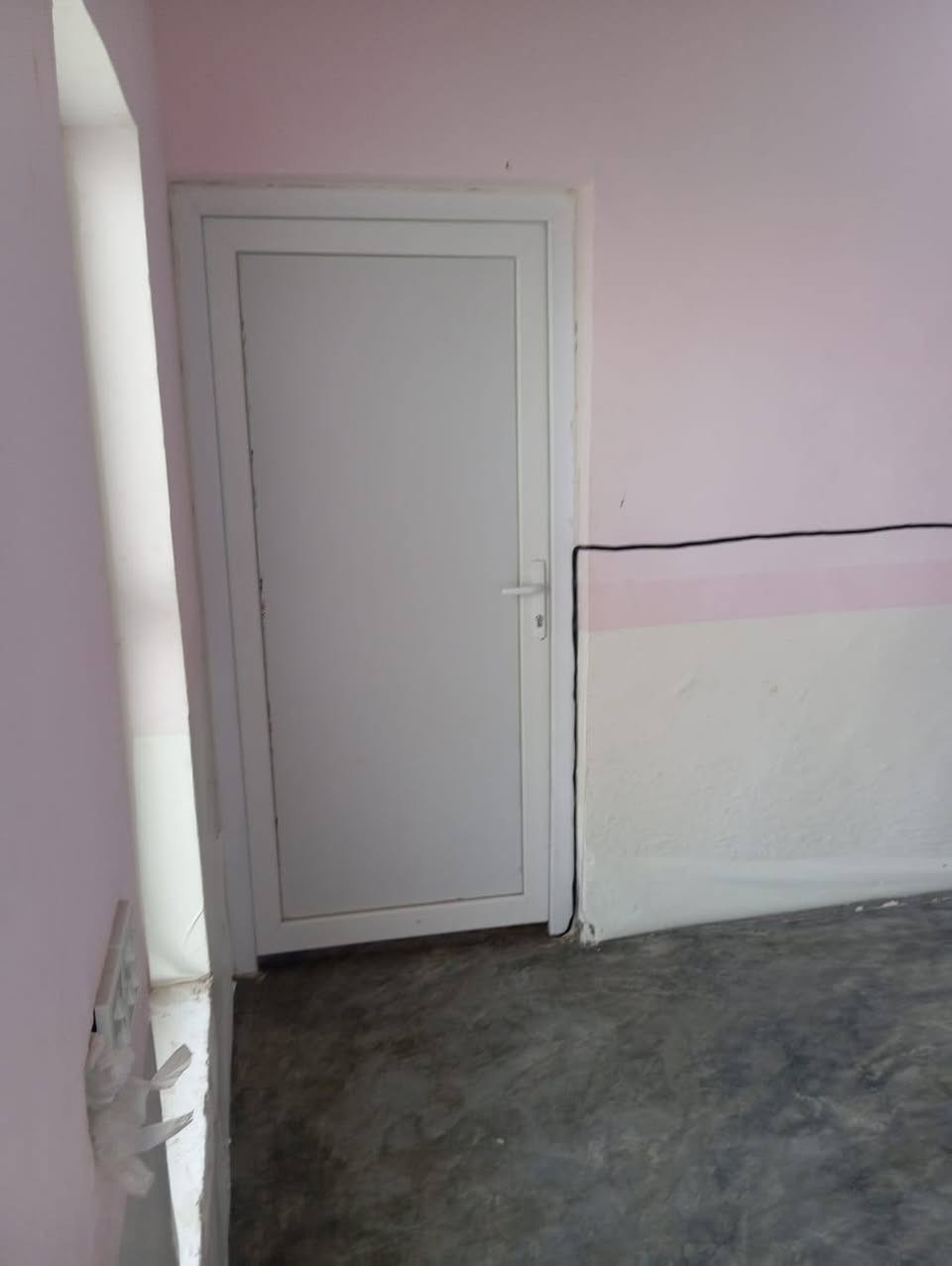 🏡 دار زراعي للبيع
📍 الموقع: قاطين حي الطين، قرب مولدة طارق وقرب الحديقة
📐 المساحة: 200 متر
📞 للاستفسار والمعاينة: مراجعة مكتب الرحمن للعقار
📱 الرقم: ***********
أهلاً وسهلاً بكم، وللمزيد من المعلومات يرجى الاتصال على الرقم أعلاه.
