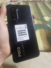 بوكو m7 • ٢٥٦/١٢ رام • بطارية ٧٠٠٠