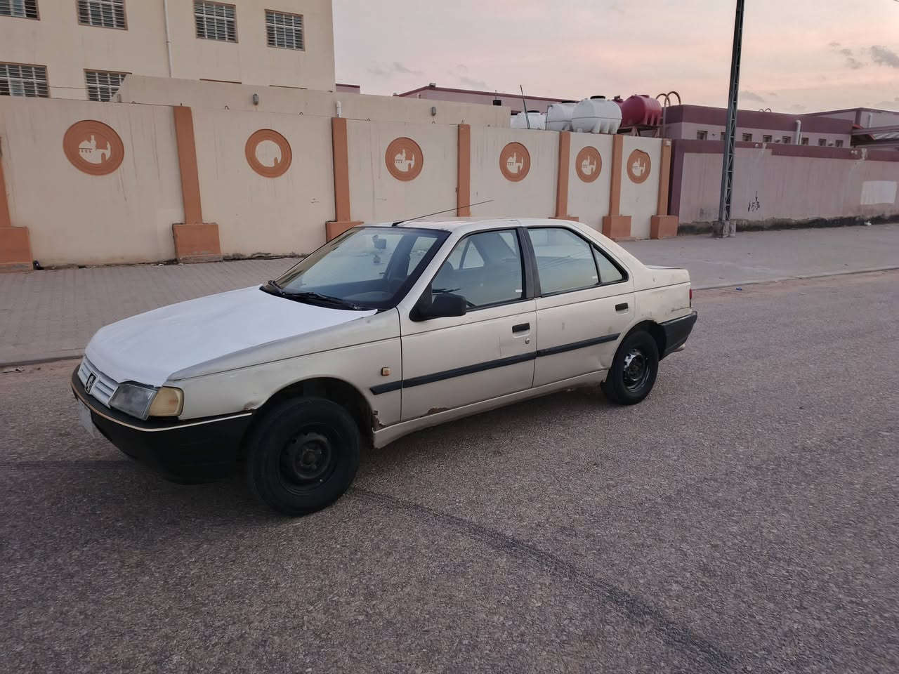 مديل 2009 رقم نجف شرط التحويل 

مكينه كير حداديه اكسن شواصيه

 بلاد قطره لحيم مابيه  كهربائيّات شغاله 

السعر 22 وبيه مجال لشراي 

مكاني النجف الاشرف 

***********
