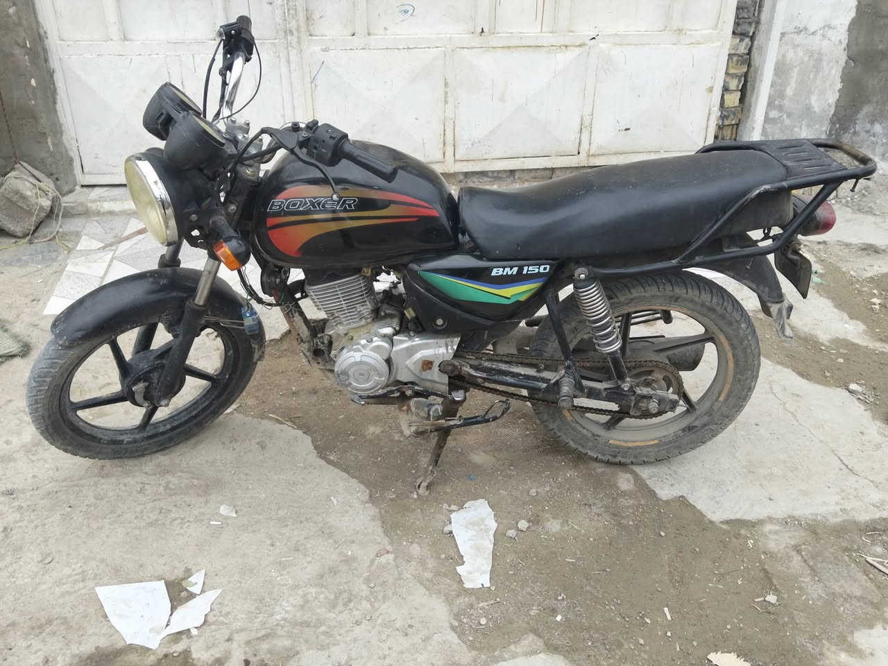 سلام عليكم بوكسر صيني كايمه للبيع او مراوس ب اربعه كير ***********بي وتساب
