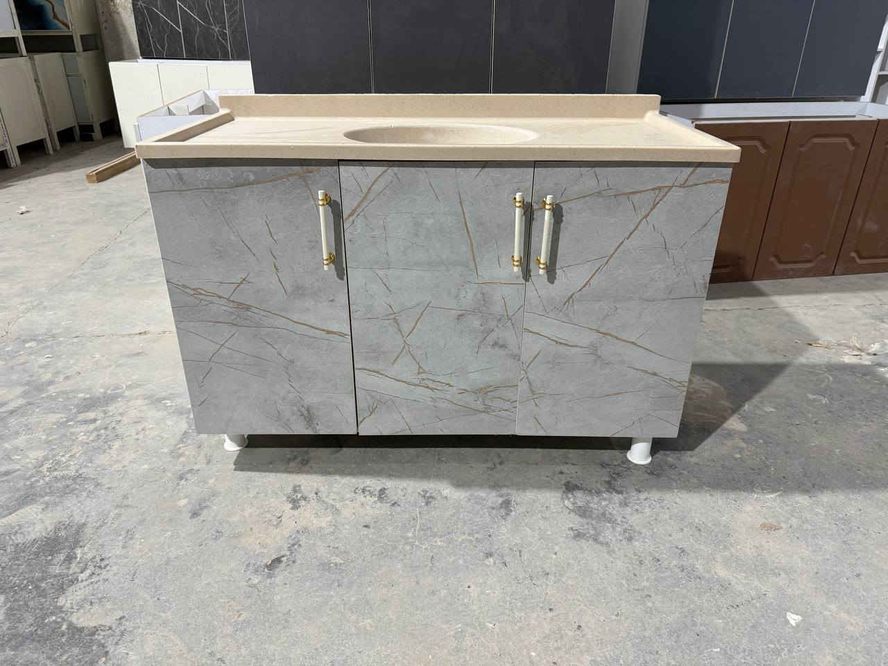 سنك متر و٢٠ سم المغسله مرمر خشبMDF 
🚚 التوصيل: متوفر لجميع محافظات العراق
📩 للطلب أو الاستفسار: تواصلوا خاص


**إذا كنت صاحب هذا الإعلان وتريد حذفه لأي سبب، رجاءا أرسل رسالة إلى الدعم الفني**