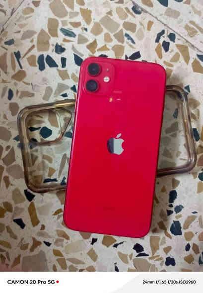 ايفون ١١عادي مبدل بطاريه فقط والتعلي وتنصي تشكل ذاكره ٦٤ بطاربه ١٠٠السعر٢٠٠ 
الرقم ***********
