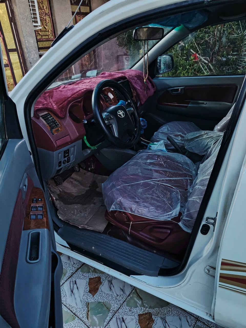 السلام عليكم للبيع بيكم فلاونزه2010 مكفوله من ضربه وصبغ محرك جديد كير عادي سياره نضيفه مال جناي للاستفسار ***********
